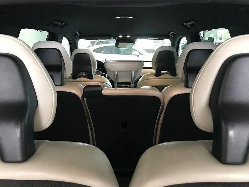 Begagnad Volvo XC90 R-Design 392 HK (288 kW) 2021 Savile grå metallic/nappa ljusgrått läder sport SUV