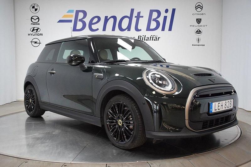 Grön Begagnad 2022 Mini Cooper SE Resolute Edition Halvkombi | 254 500 kr (Lite dyr) - Bild 1/3