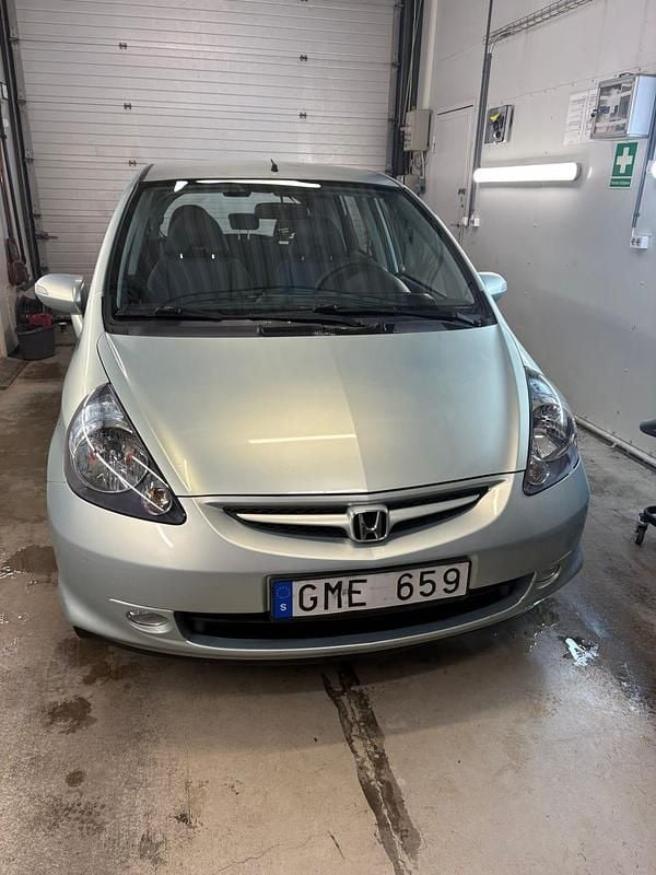 Begagnad Honda Jazz 83 HK (61 kW) 2008 Halvkombi