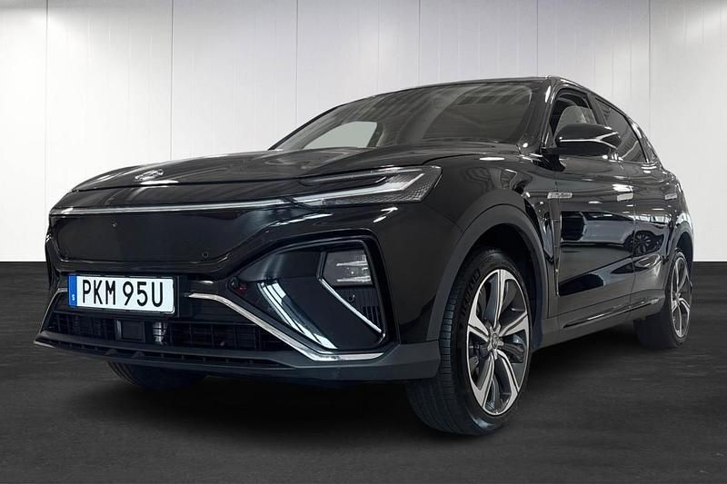 Svart (black) Begagnad 2022 MG Marvel R Performance SUV | 299 900 kr (Superpris) - Bild 1/4