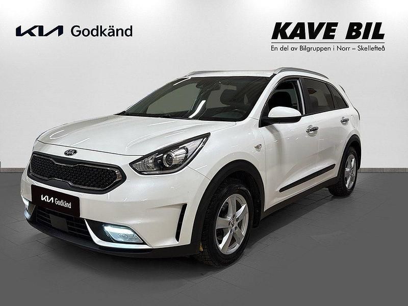 Vit Begagnad 2018 Kia Niro Advance SUV | 199 900 kr (Lite dyr) - Bild 1/4