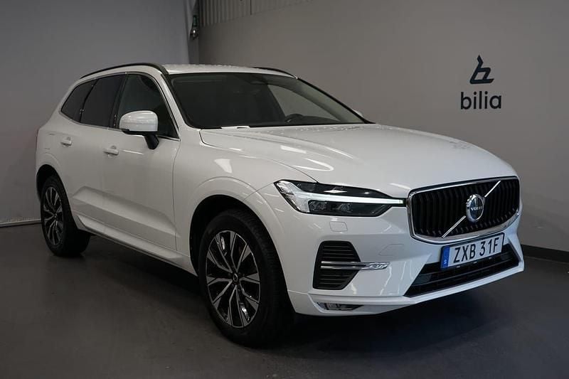 Vit Begagnad 2023 Volvo XC60 Core SUV | 429 900 kr (Bra pris) - Bild 1/3