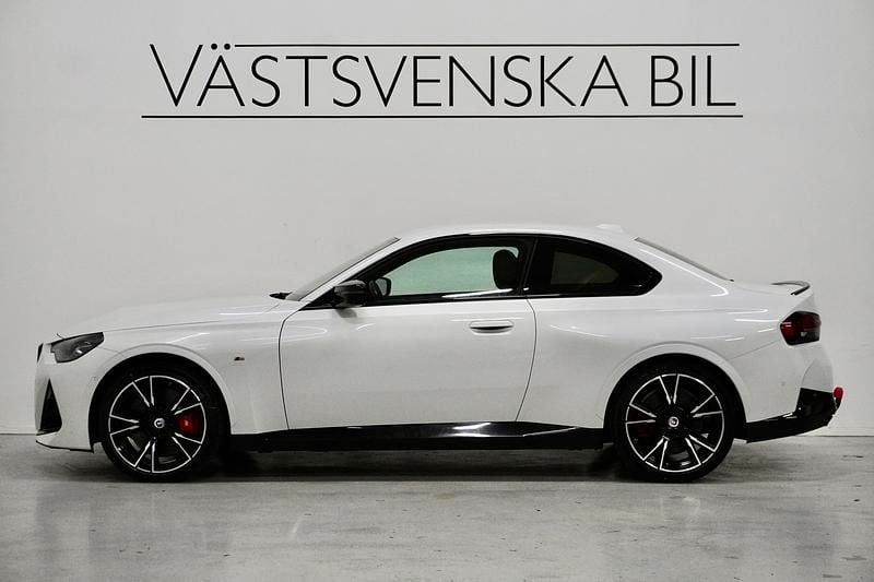 Begagnad BMW M240 M Sport 374 HK (275 kW) 2022 Vit Sportkupé
