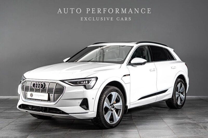 Begagnad 2019 Audi e-tron Proline SUV | 349 900 kr (Marknadspris) - Bild 1/4