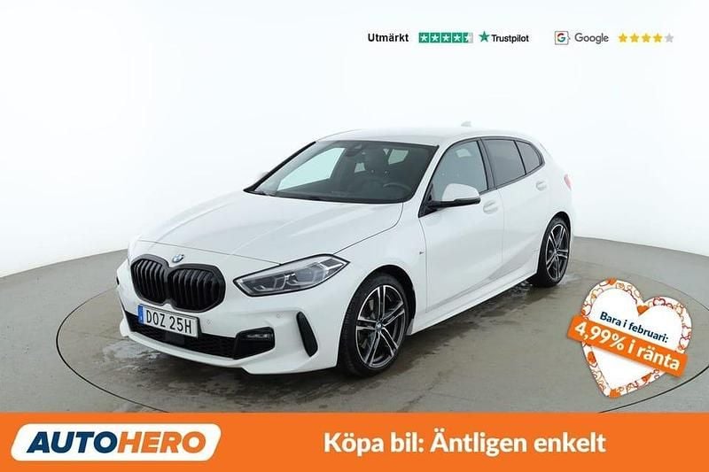 Begagnad BMW 118 M Sport 137 HK (100 kW) 2021 Vit Halvkombi