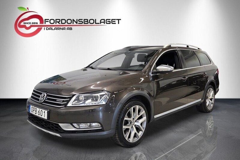Mörkbrun Begagnad 2014 VW Passat Alltrack Kombi | 109 700 kr (Marknadspris) - Bild 1/4