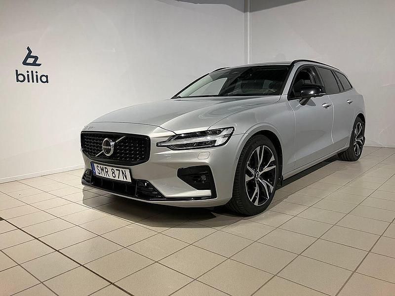 Begagnad 2024 Volvo V60 Kombi | 378 500 kr (Marknadspris) - Bild 1/3