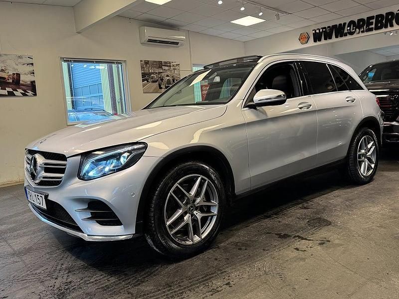 Begagnad Mercedes GLC220 AMG line 170 HK (125 kW) 2018 Silver SUV