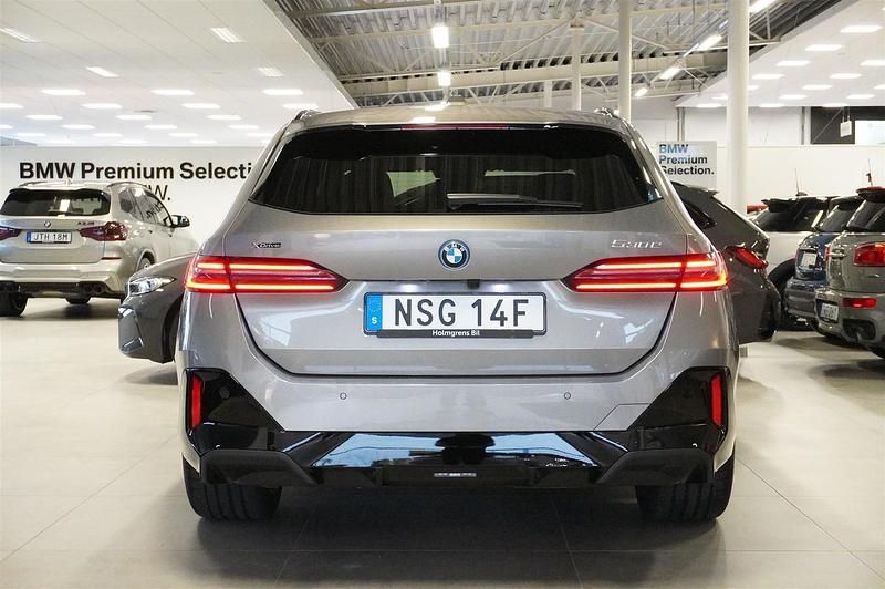 Begagnad BMW 530e Shadowline 190 HK (139 kW) 2025 Grå Kombi