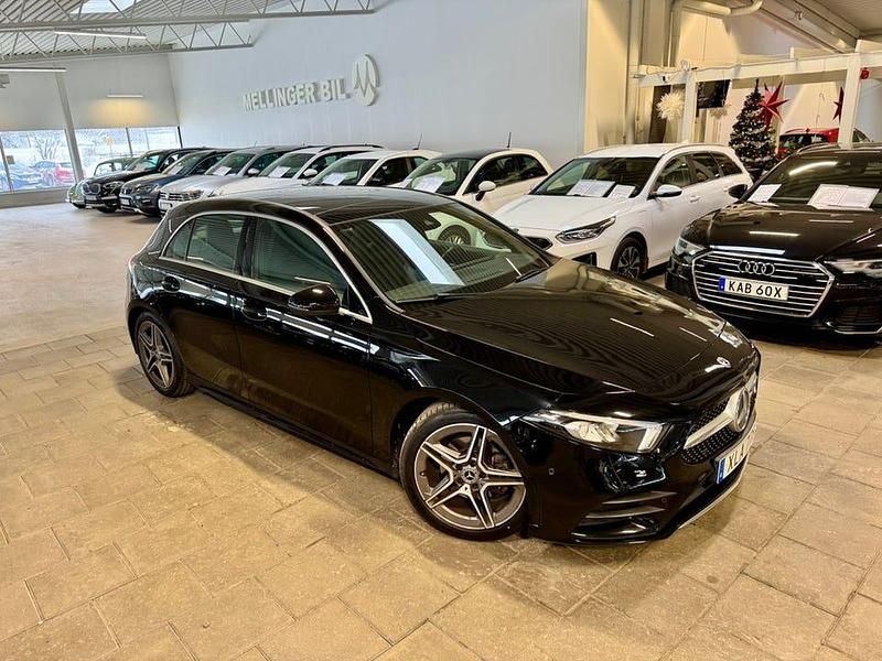 Begagnad Mercedes A180 AMG 116 HK (85 kW) 2018 Svart Halvkombi