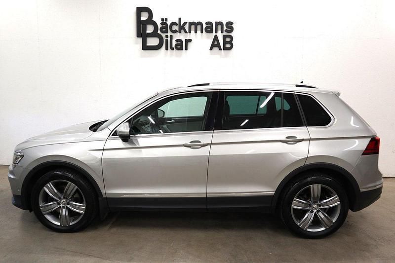 Silver (silversand met) Begagnad 2017 VW Tiguan GT SUV | 225 000 kr (Marknadspris) - Bild 1/4