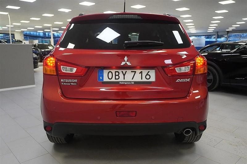 Begagnad Mitsubishi ASX 114 HK (83 kW) 2016 Röd SUV