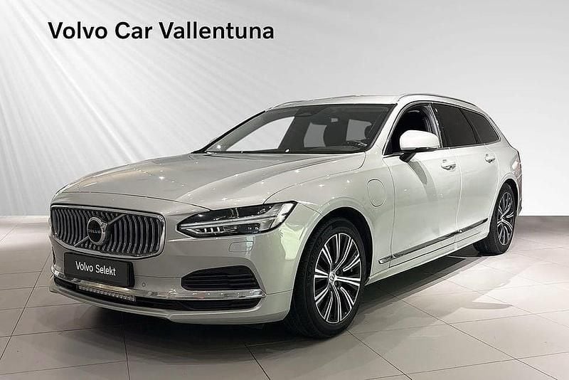Begagnad Volvo V90 Inscription 253 HK (186 kW) 2021 Vit Kombi