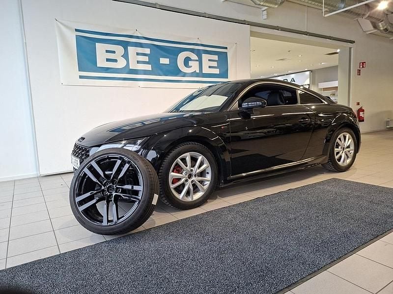 Svart Begagnad 2019 Audi TT S-Line Sportkupé | 279 900 kr - Bild 1/4