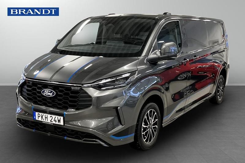 Grå Ny 2026 Ford Transit Custom Pickup | 654 440 kr - Bild 1/4