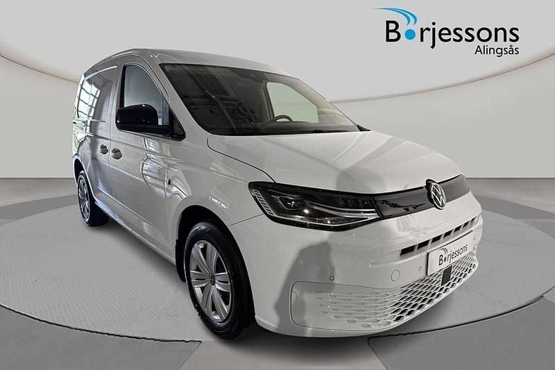 Vit Ny 2025 VW Caddy Minibuss | 422 750 kr (Lite dyr) - Bild 1/4