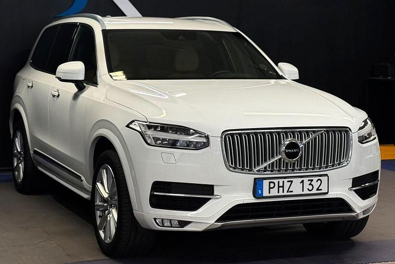Begagnad Volvo XC90 Inscription 191 HK (140 kW) 2017 Vit SUV