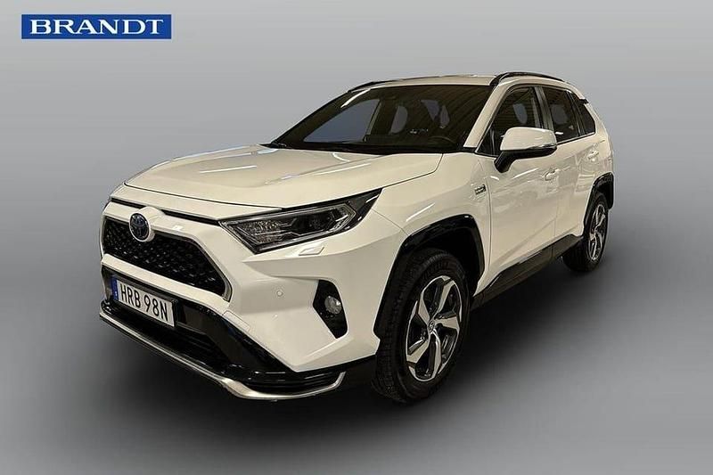 Vit Begagnad 2021 Toyota RAV4 SUV | 369 900 kr (Superpris) - Bild 1/4