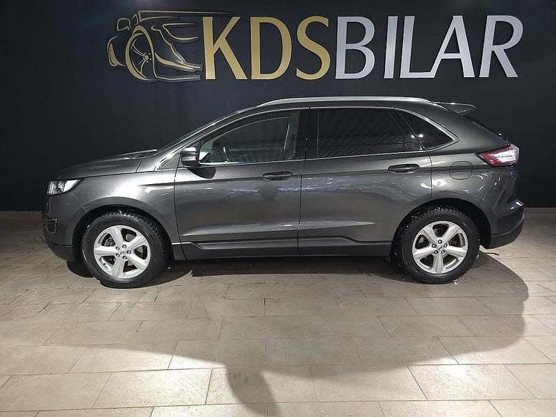 Grå Begagnad 2017 Ford Edge Titanium SUV | 169 500 kr (Bra pris) - Bild 1/4