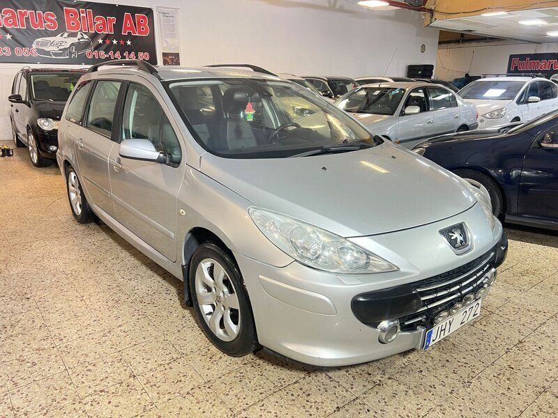 Ljusgrå Begagnad 2006 Peugeot 307 Kombi | 29 900 kr (Marknadspris) - Bild 1/4