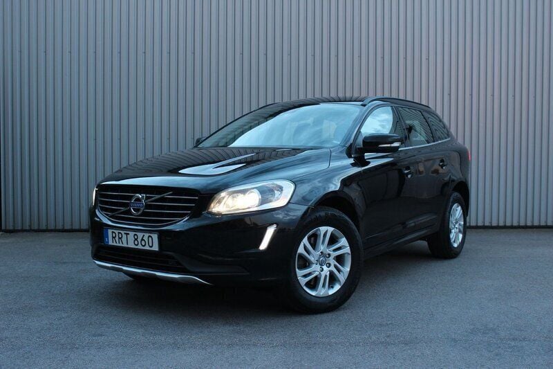 Svart Begagnad 2014 Volvo XC60 Momentum SUV | 134 900 kr (Bra pris) - Bild 1/4