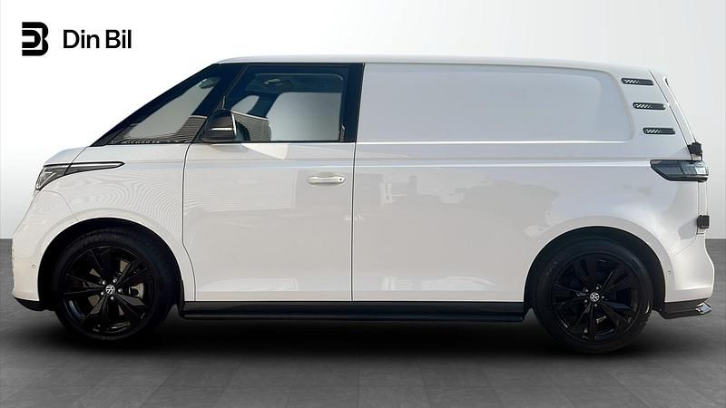 Begagnad VW ID. Buzz 150 kW (204 HK) 2024 Vit (candyvit) Minibuss