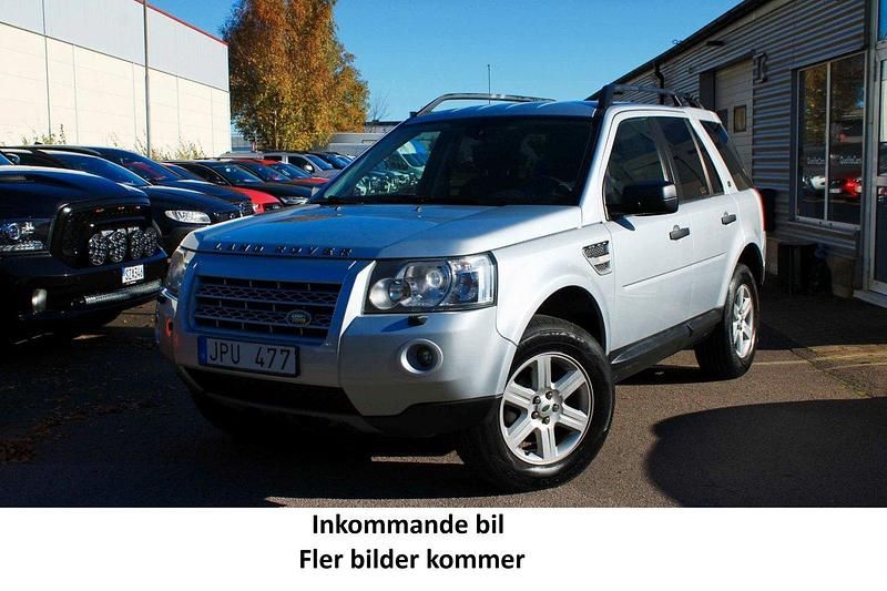 Grå Begagnad 2009 Land Rover Freelander 2 SUV | 68 900 kr (Lite dyr) - Bild 1/2