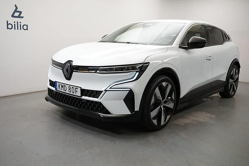 Vit Begagnad 2022 Renault Mégane Techno Halvkombi | 279 900 kr (Bra pris) - Bild 1/4