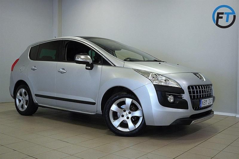 Ljusgrå (grå) Begagnad 2010 Peugeot 3008 Kombi | 49 800 kr (Marknadspris) - Bild 1/4