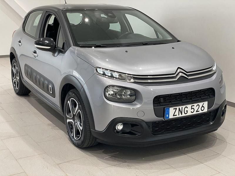 Grå Begagnad 2020 Citroën C3 PureTech Halvkombi | 139 900 kr (Marknadspris) - Bild 1/4