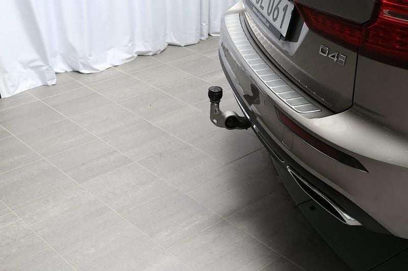 Begagnad Volvo V60 Inscription 192 HK (141 kW) 2018 Grå Kombi