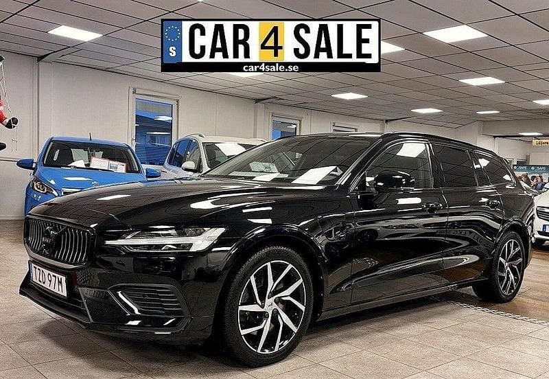Svart Begagnad 2020 Volvo V60 Inscription Kombi | 299 900 kr (Superpris) - Bild 1/4