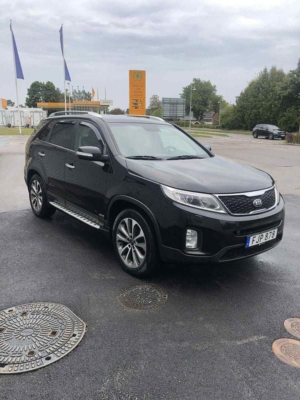 Svart Begagnad 2014 Kia Sorento SUV | 140 000 kr (Marknadspris) - Bild 1/4
