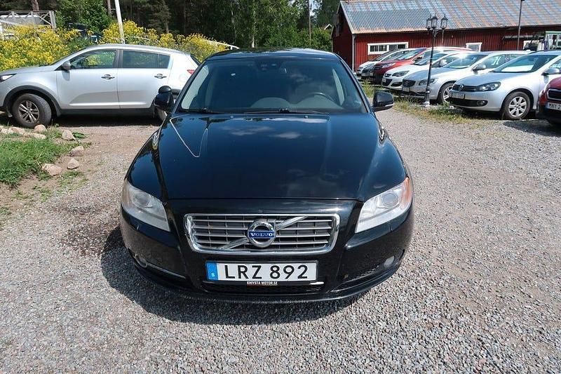 Begagnad Volvo S80 Momentum 116 HK (85 kW) 2011 Svart Sedan
