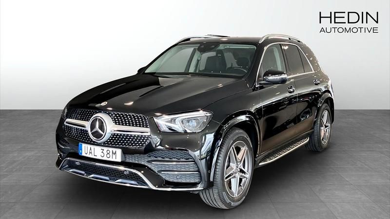 Svart (black) Begagnad 2022 Mercedes GLE350e AMG line Kombi | 729 900 kr (Marknadspris) - Bild 1/4