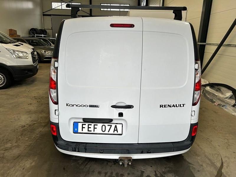 Begagnad Renault Kangoo 90 HK (66 kW) 2019 Vit Minibuss