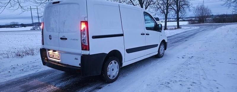 Begagnad Fiat Scudo 128 HK (94 kW) 2014 Vit Van