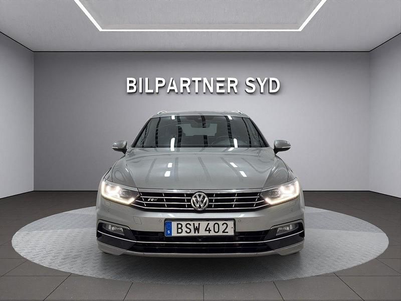 Silver Begagnad 2015 VW Passat GTS Kombi | 189 900 kr (Lite dyr) - Bild 1/4