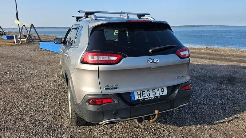 Begagnad Jeep Cherokee 200 HK (147 kW) 2016 SUV