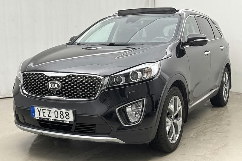 Svart Begagnad 2016 Kia Sorento 2 SUV | 204 800 kr (Marknadspris) - Bild 1/4