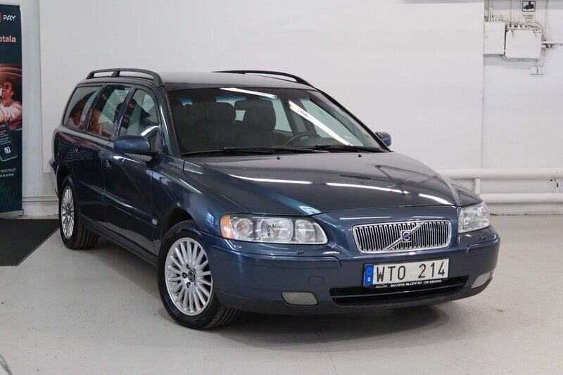 Blå Begagnad 2005 Volvo V70 Kinetic Kombi | 44 900 kr (Dyr) - Bild 1/4