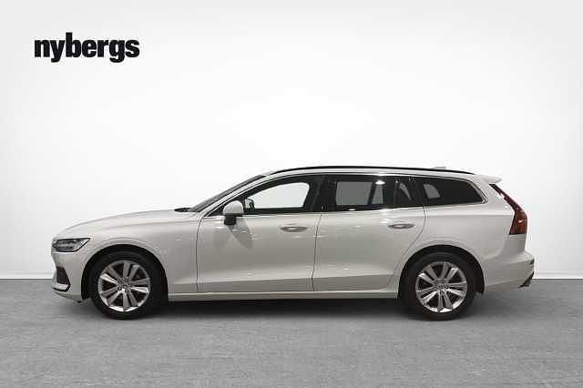 Begagnad Volvo V60 197 HK (144 kW) 2022 Kombi
