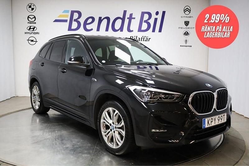 Begagnad BMW X1 Sport Line 220 HK (161 kW) 2022 Svart SUV