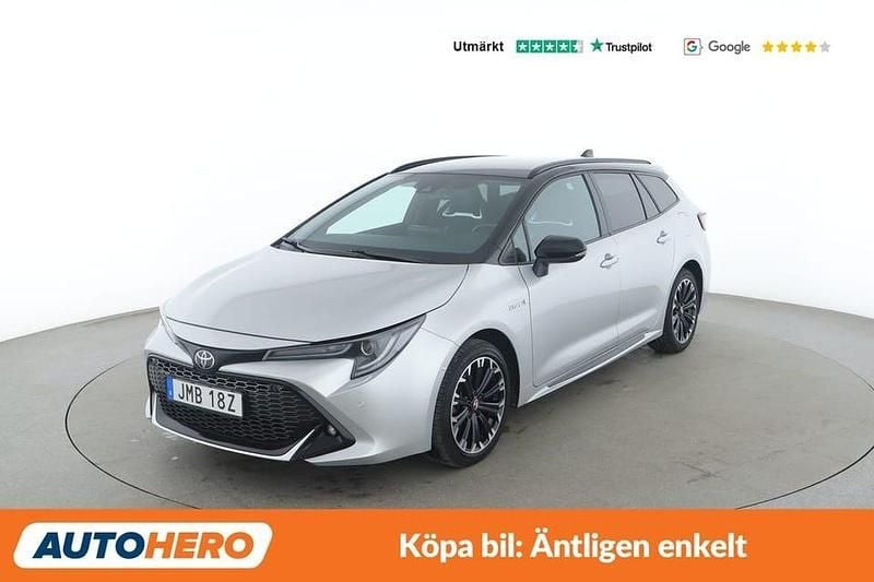 Silver Begagnad 2020 Toyota Corolla Sport Kombi | 246 000 kr (Bra pris) - Bild 1/4