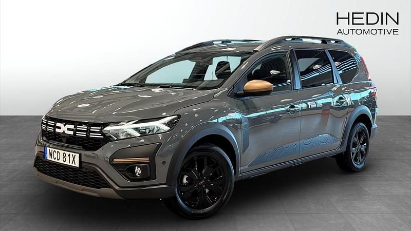 Grå (grey) Ny 2025 Dacia Jogger Extreme Minibuss | 276 400 kr (Marknadspris) - Bild 1/4
