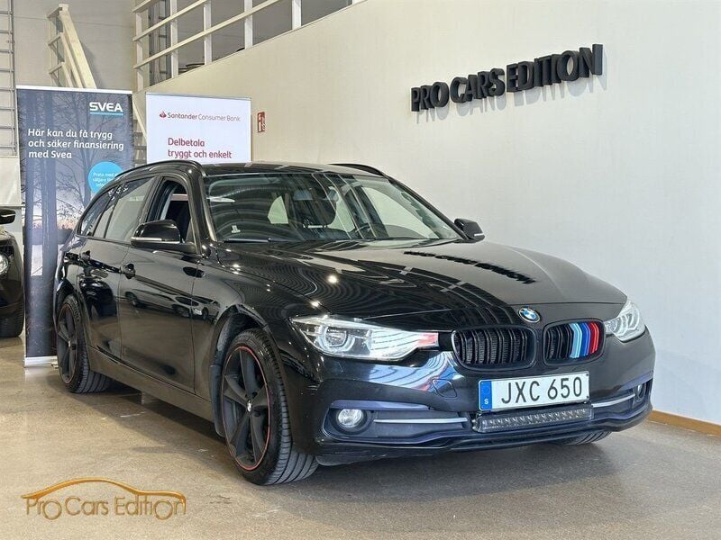Svart Begagnad 2015 BMW 320 Kombi | 149 500 kr (Bra pris) - Bild 1/4