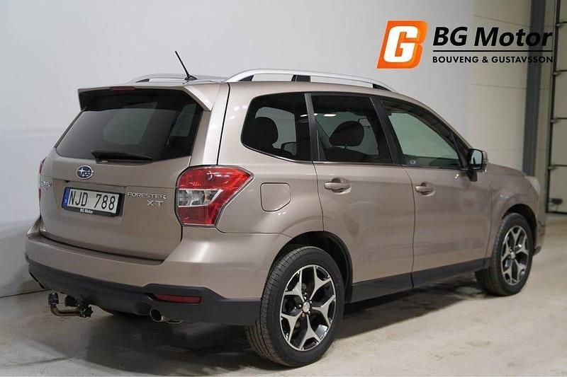 Begagnad Subaru Forester 239 HK (175 kW) 2013 Brun SUV
