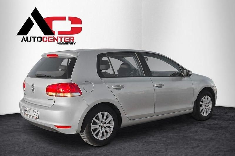 Begagnad VW Golf VII 102 HK (75 kW) 2012 Brun Halvkombi