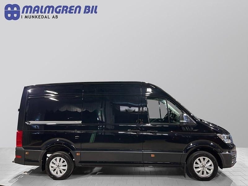 Ny VW Crafter 177 HK (130 kW) 2025 Svartmetallic Van