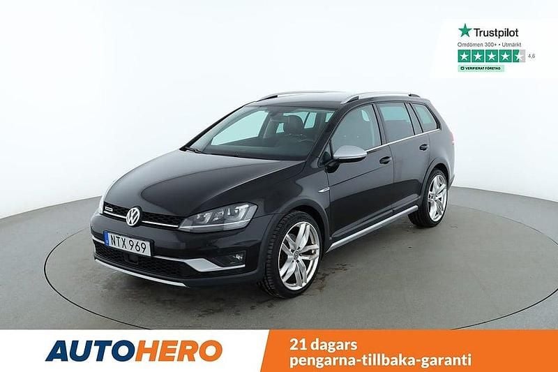 Svart Begagnad 2015 VW Golf Alltrack Kombi | 159 000 kr (Marknadspris) - Bild 1/4
